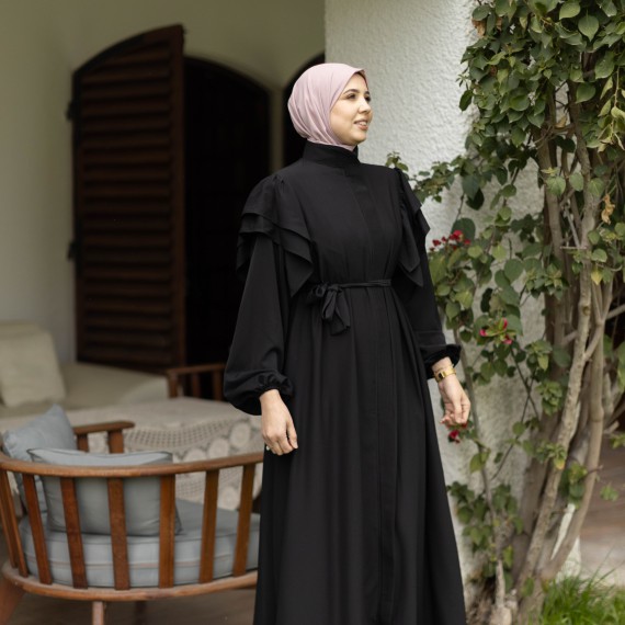 http://capricieuse.tn/fr/products/robe-riza-noir