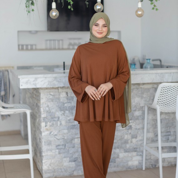 http://capricieuse.tn/fr/products/ensemble-nora-caramel