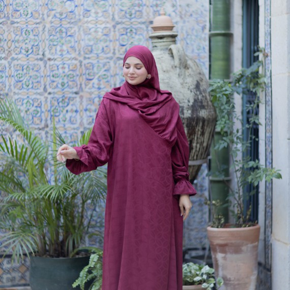 http://capricieuse.tn/fr/products/robe-priere-avec-foulard-attache-bois-de-rose