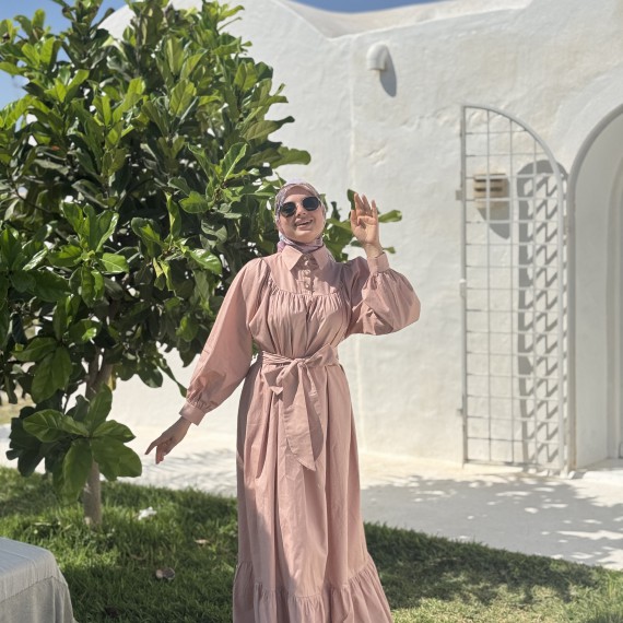 http://capricieuse.tn/fr/products/robe-dayna-rose-poudre