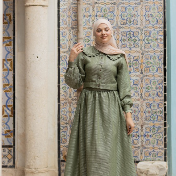 http://capricieuse.tn/fr/products/ensemble-jupe-silvy-vert