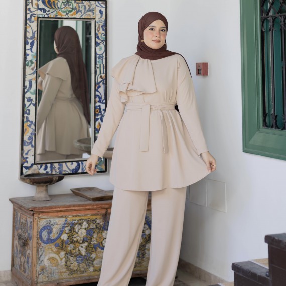 http://capricieuse.tn/fr/products/ensemble-luna-beige